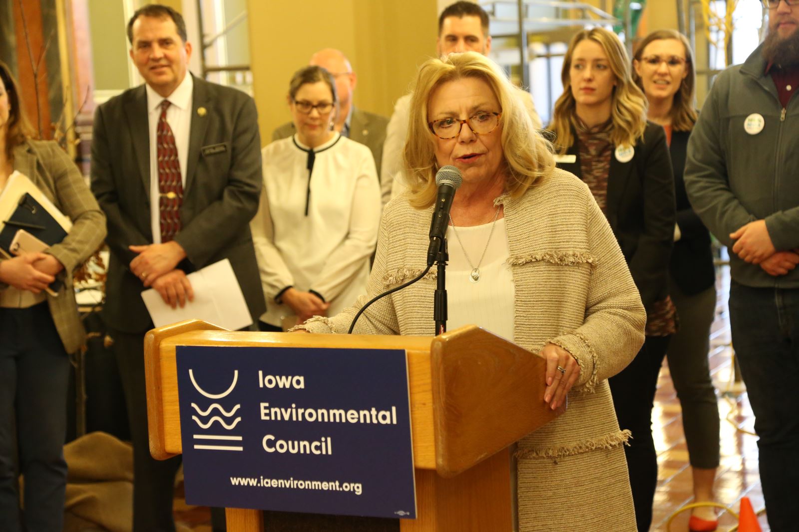 Senator Pam Jochum speaks at Environmental Lobby Day 2020