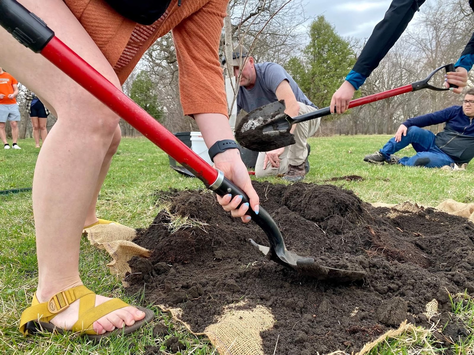 Good Neighbors Vision for the Future Digging in the Dirt with Shovels