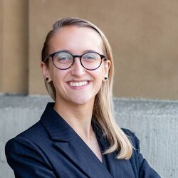 Ren Mattson Headshot