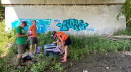 Walnut Creek Bio Blitz: Shining Light on Iowa's Water Systems